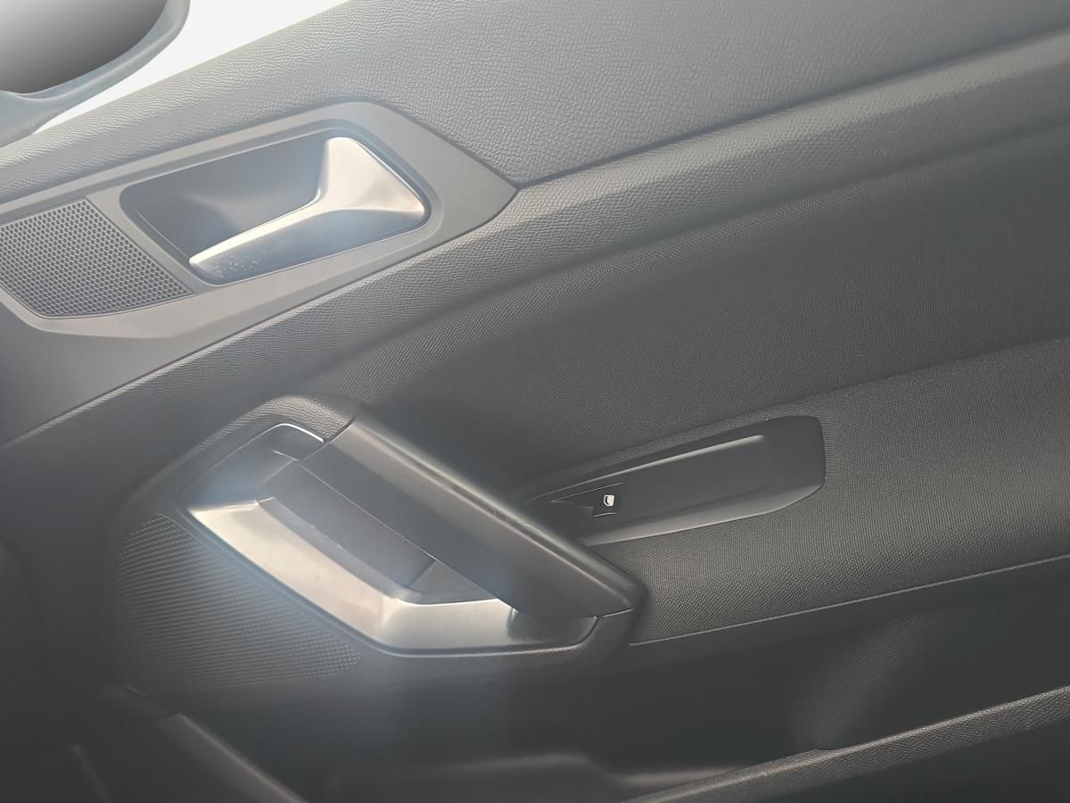 peugeot-308-sw-2014-diesel-1560cc