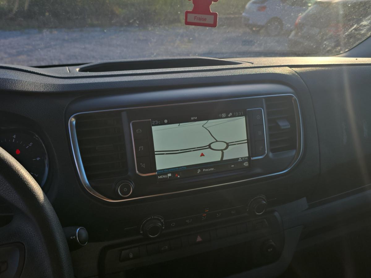 peugeot-expert-2019-diesel-1499cc