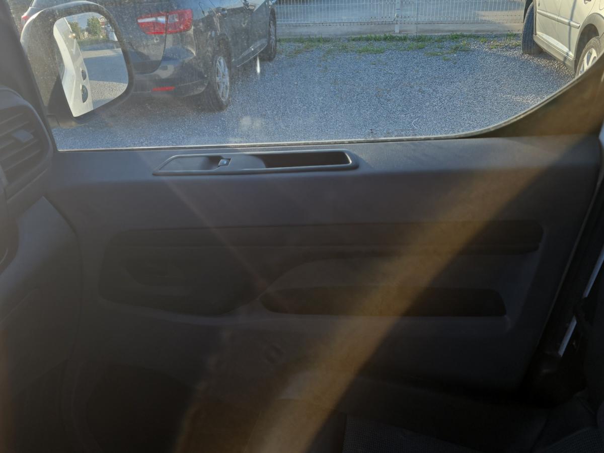 peugeot-expert-2019-diesel-1499cc