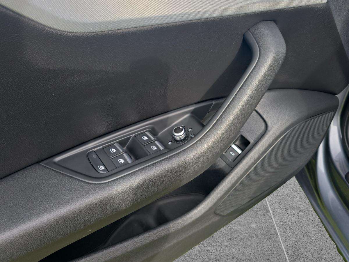 audi-a4-avant-2017-diesel-1968cc