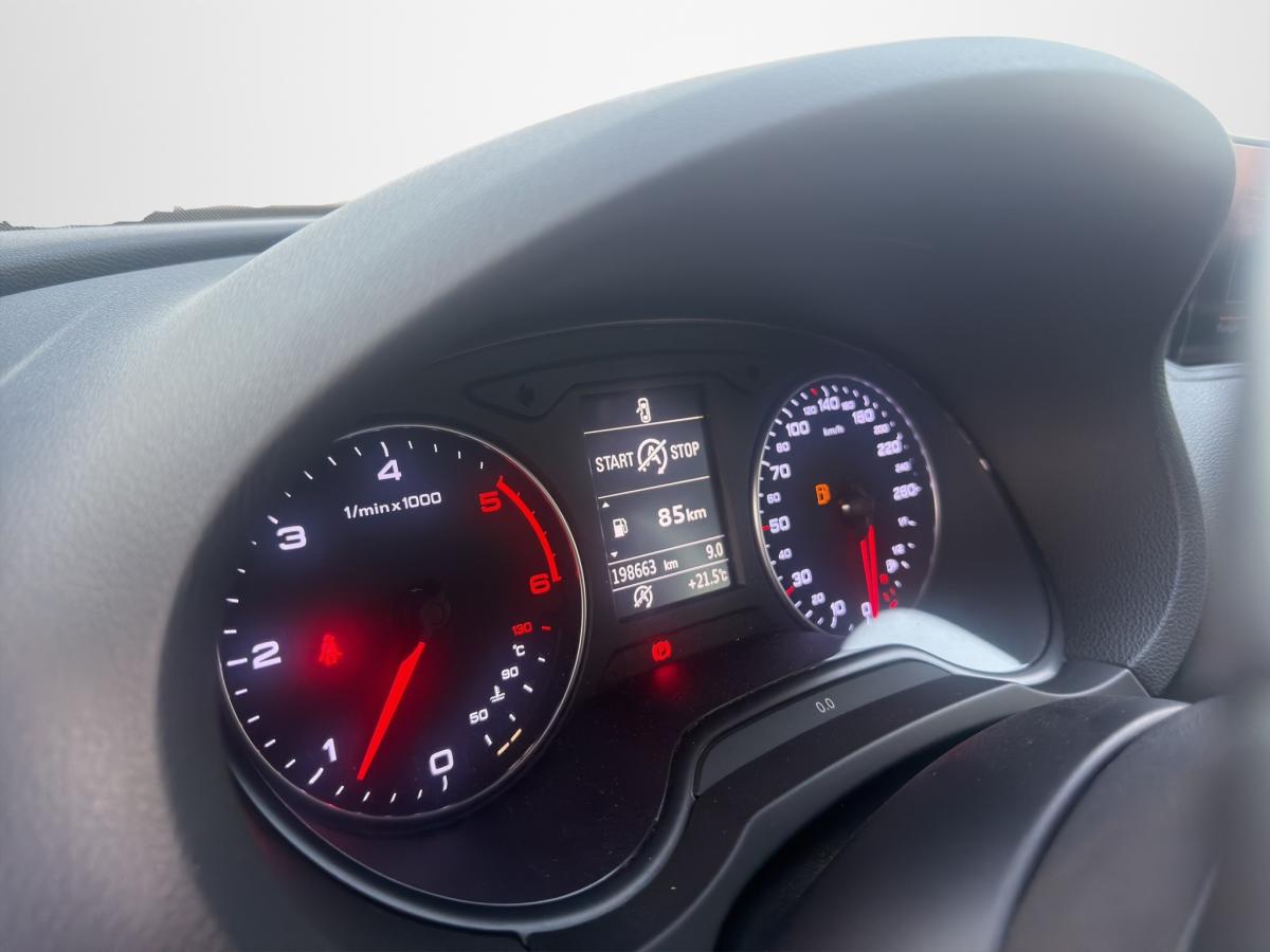 audi-a3-sportback-2016-diesel-1598cc