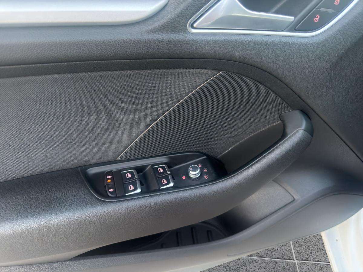 audi-a3-sportback-2016-diesel-1598cc