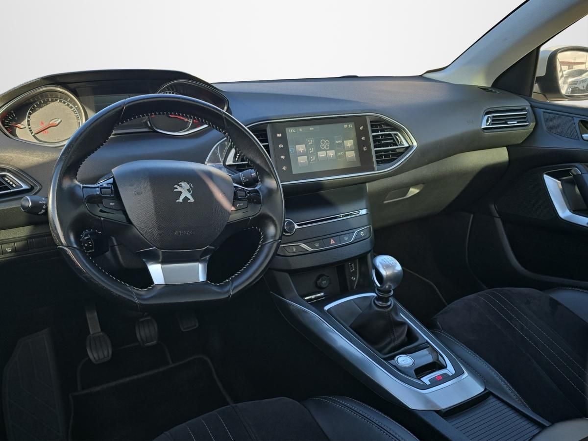 peugeot-308-sw-2016-diesel-1560cc