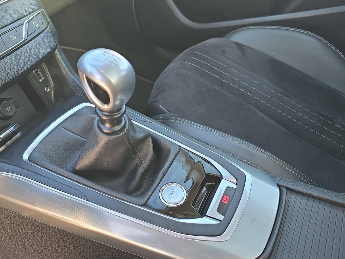 peugeot-308-sw-2016-diesel-1560cc