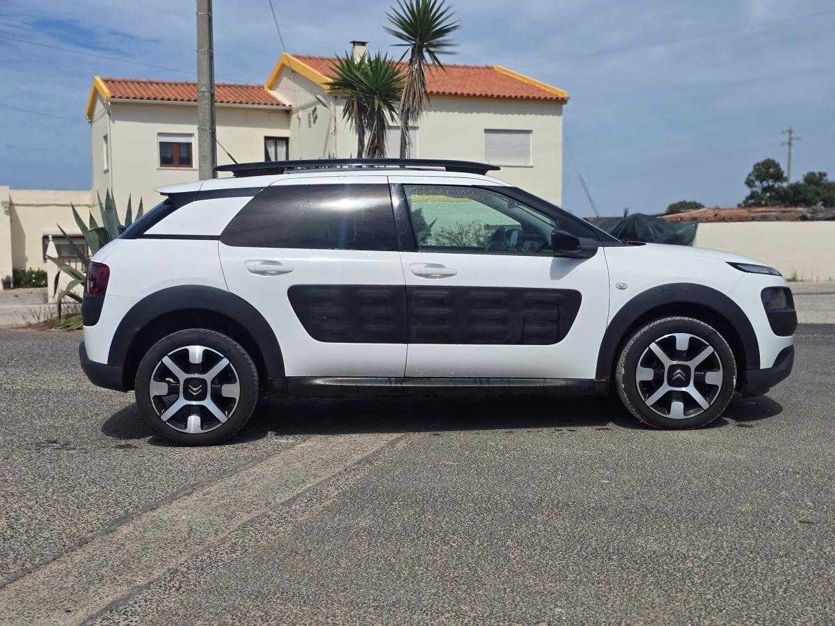 citroen-c4-cactus-2016-diesel-1560cc