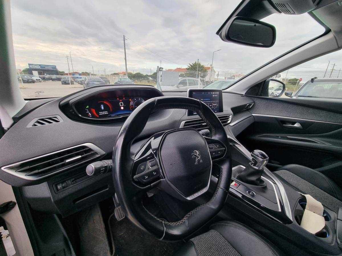 peugeot-3008-2018-diesel-1499cc