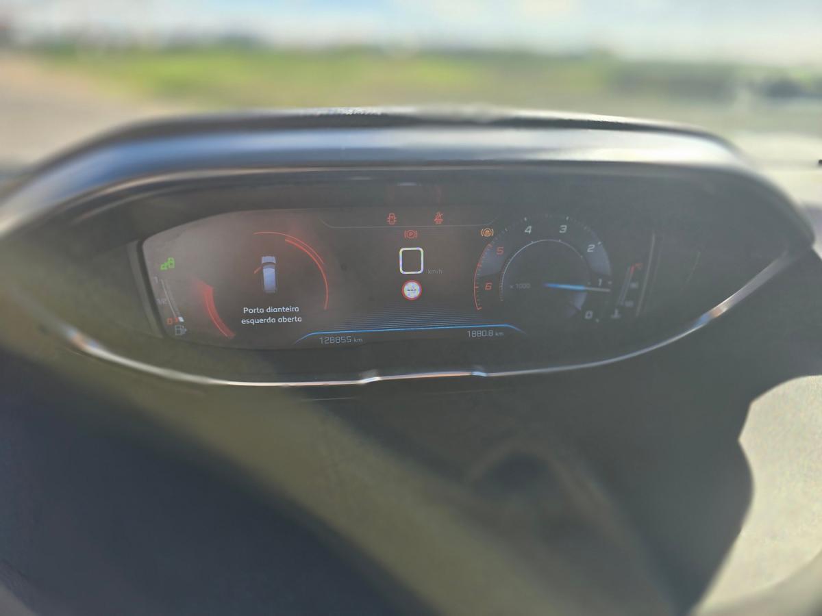 peugeot-5008-2019-diesel-1499cc