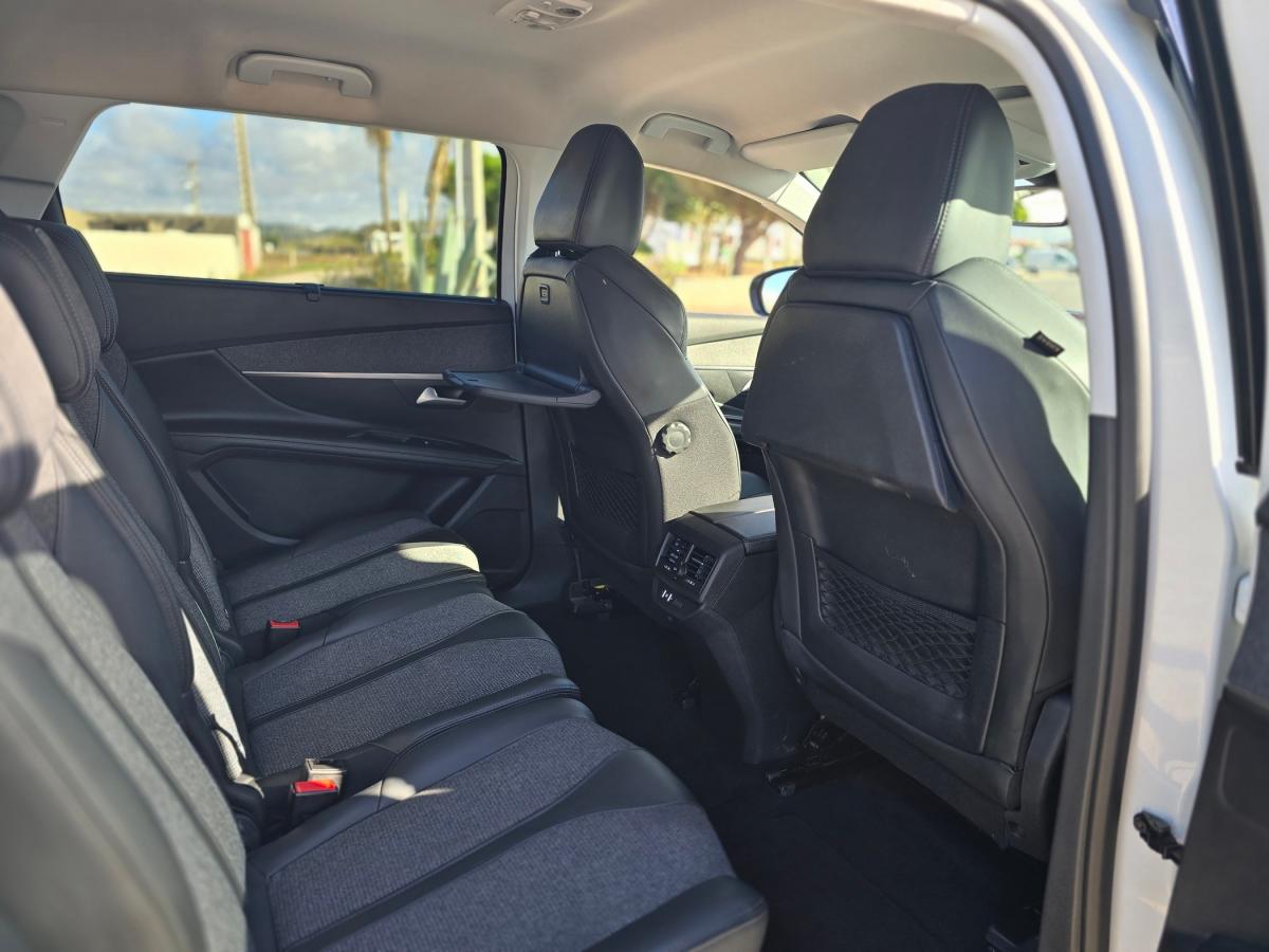 peugeot-5008-2019-diesel-1499cc