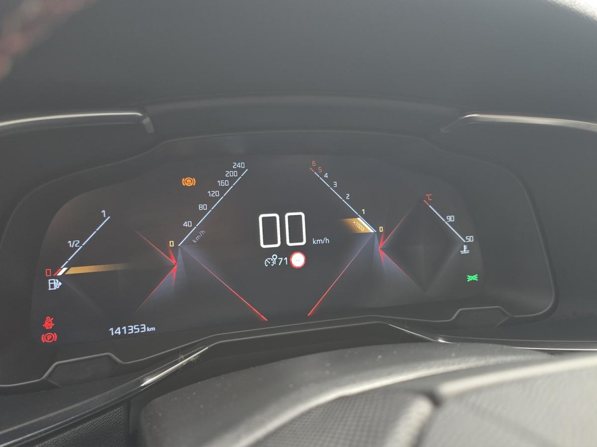 ds-ds-7-crossback-2020-diesel-1499cc