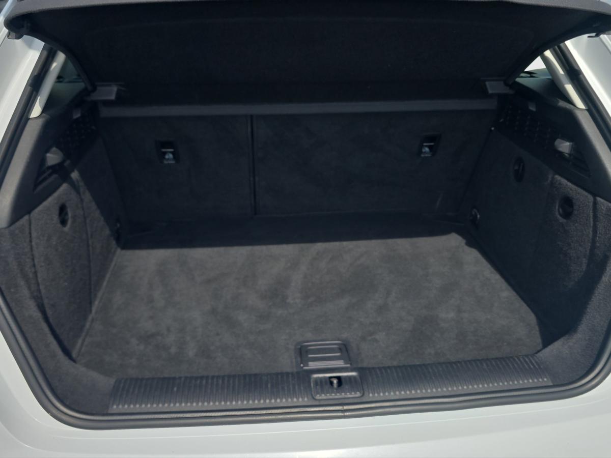 audi-a3-sportback-2015-diesel-1598cc