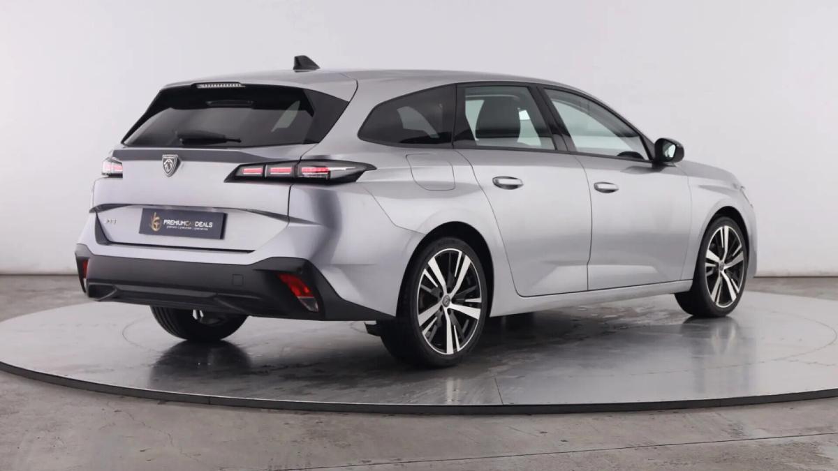 peugeot-308-sw-2022-gasolina-1199cc