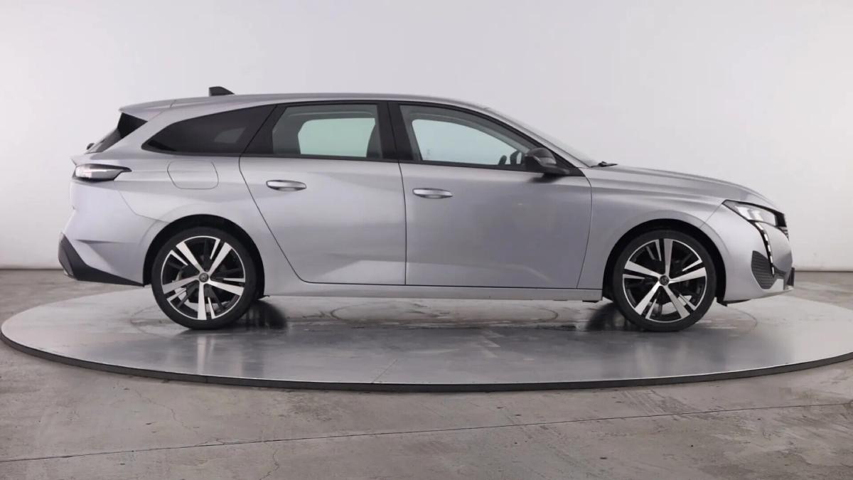 peugeot-308-sw-2022-gasolina-1199cc