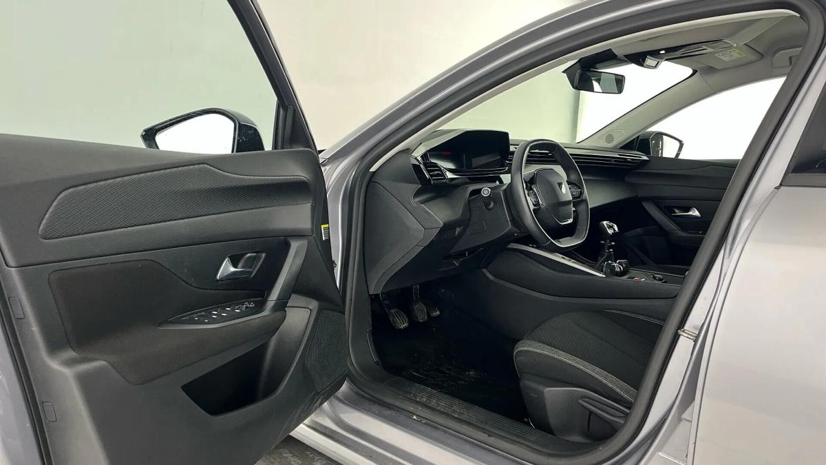 peugeot-308-sw-2022-gasolina-1199cc