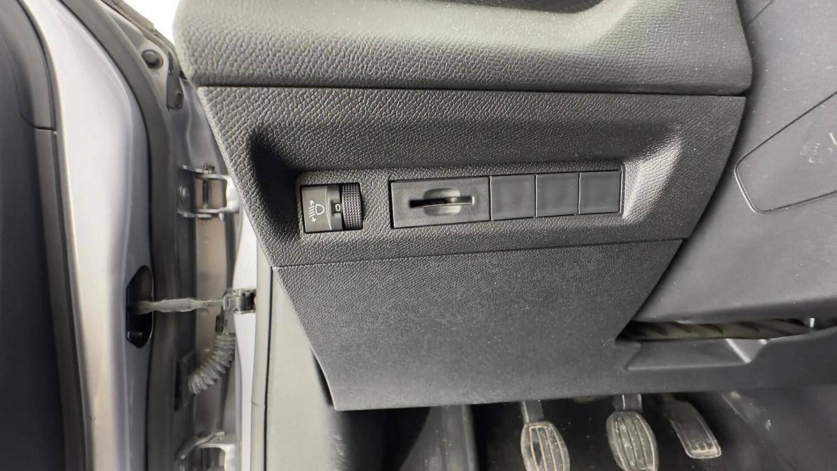 peugeot-308-sw-2022-gasolina-1199cc