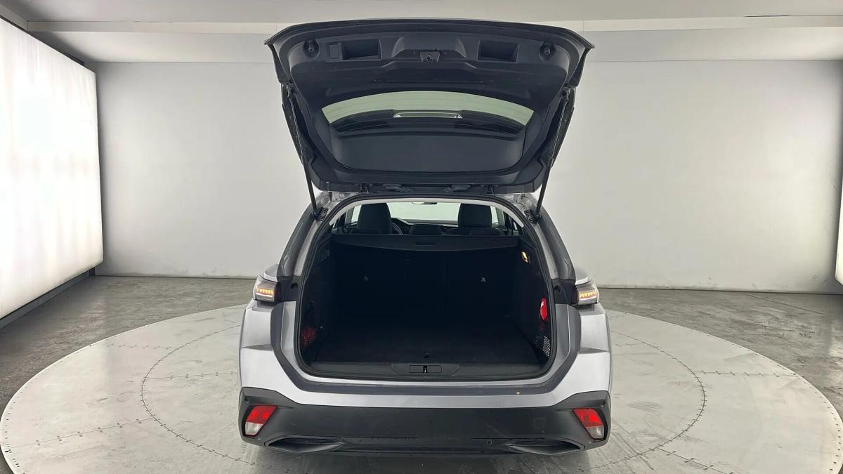 peugeot-308-sw-2022-gasolina-1199cc