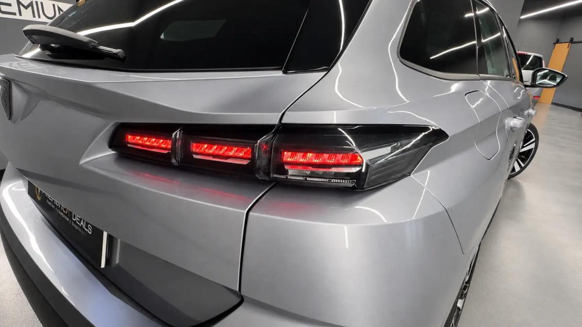 peugeot-308-sw-2022-gasolina-1199cc