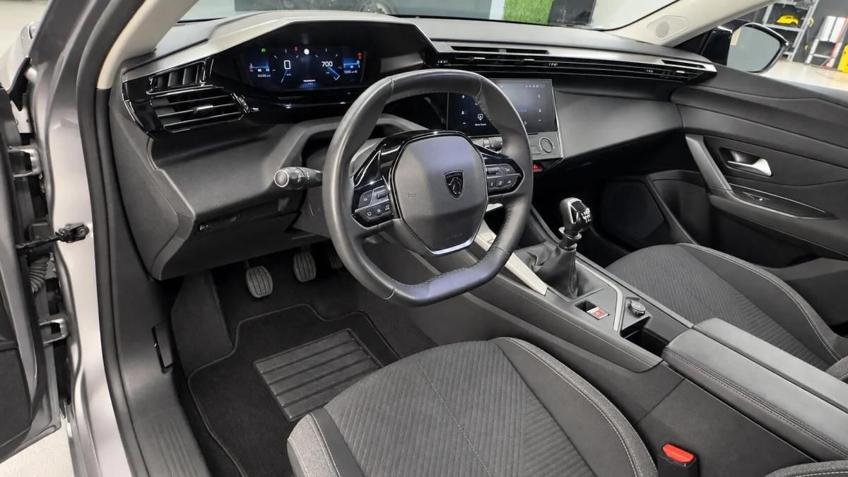 peugeot-308-sw-2022-gasolina-1199cc