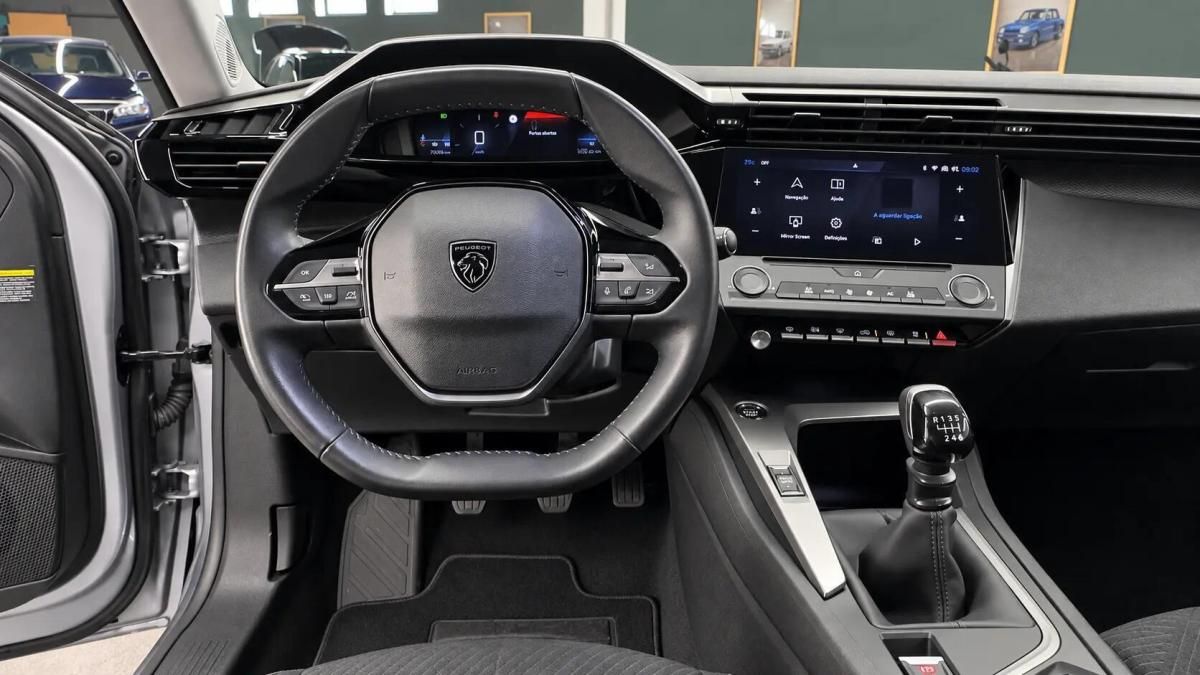 peugeot-308-sw-2022-gasolina-1199cc