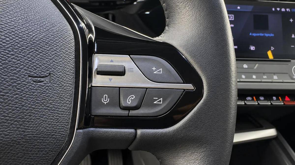 peugeot-308-sw-2022-gasolina-1199cc
