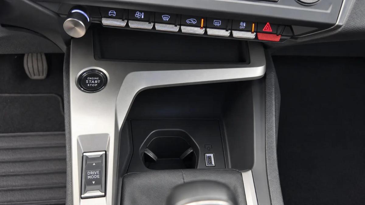 peugeot-308-sw-2022-gasolina-1199cc