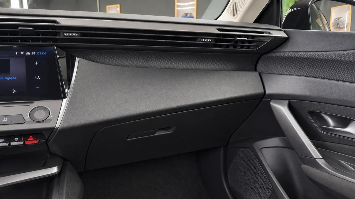 peugeot-308-sw-2022-gasolina-1199cc