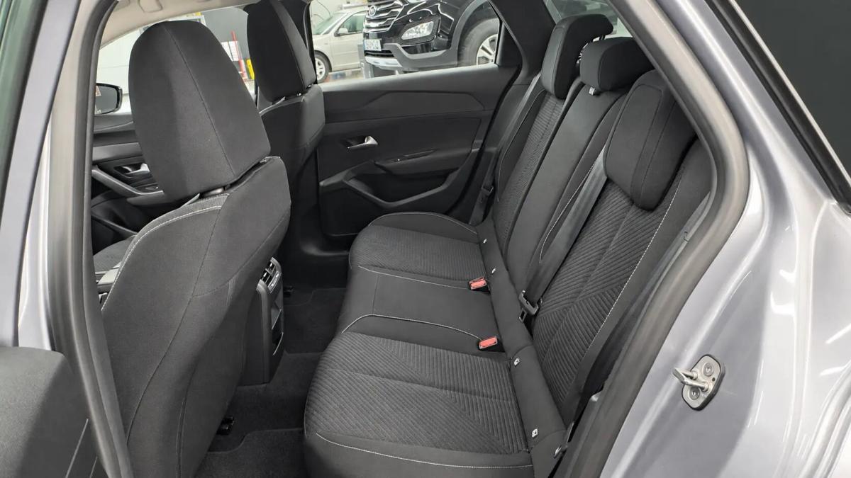 peugeot-308-sw-2022-gasolina-1199cc