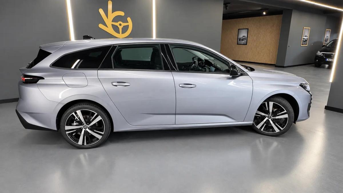 peugeot-308-sw-2022-gasolina-1199cc