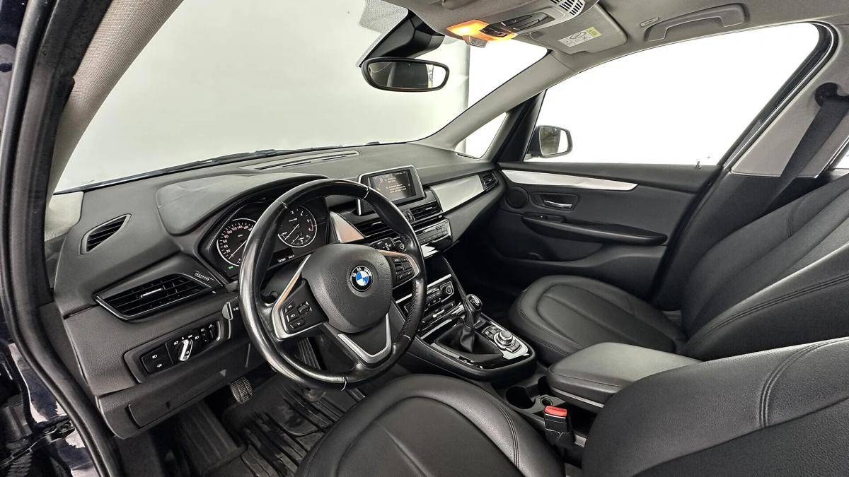 bmw-serie-2-216d-active-tourer-2015-diesel-1496cc