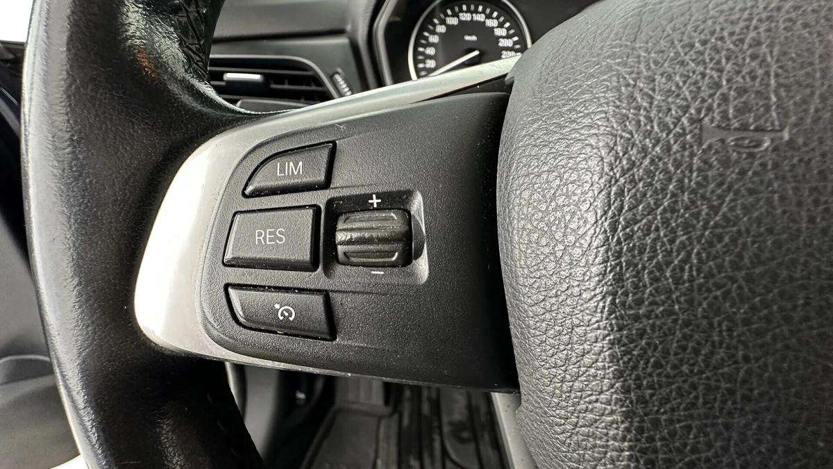 bmw-serie-2-216d-active-tourer-2015-diesel-1496cc