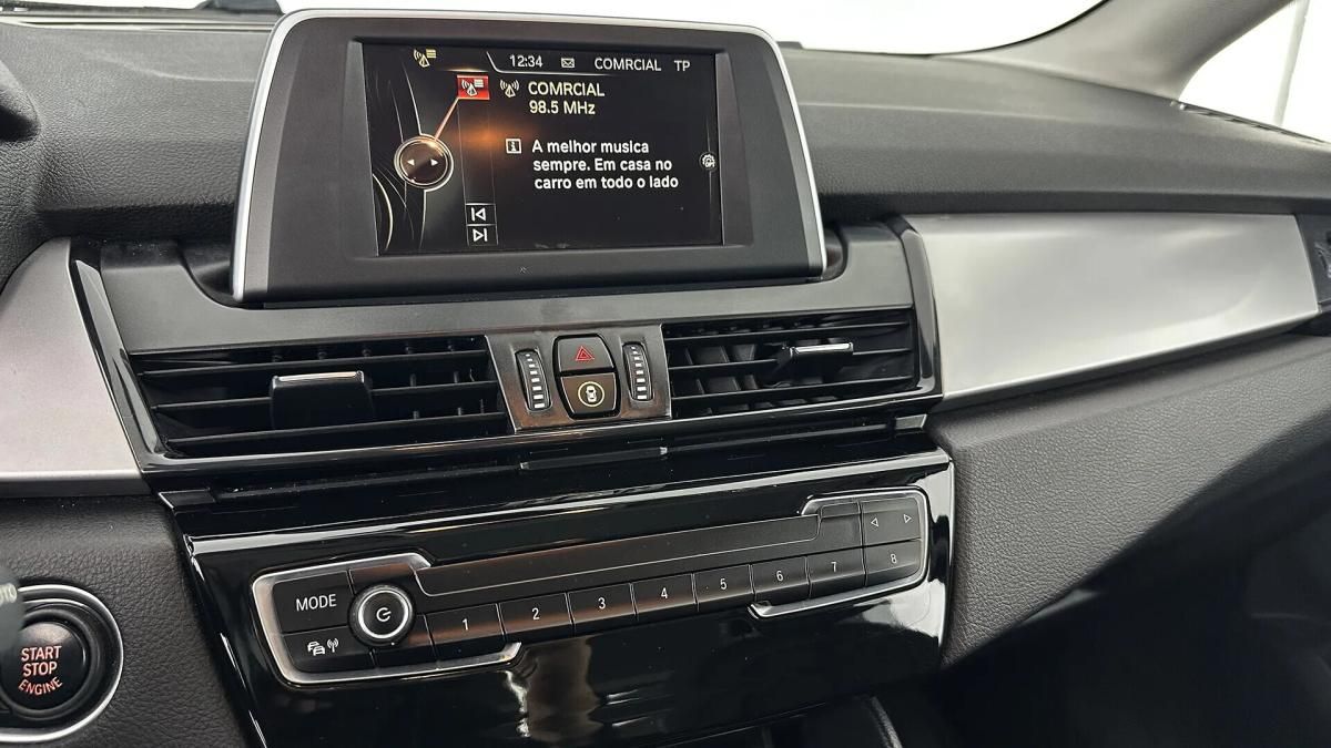 bmw-serie-2-216d-active-tourer-2015-diesel-1496cc