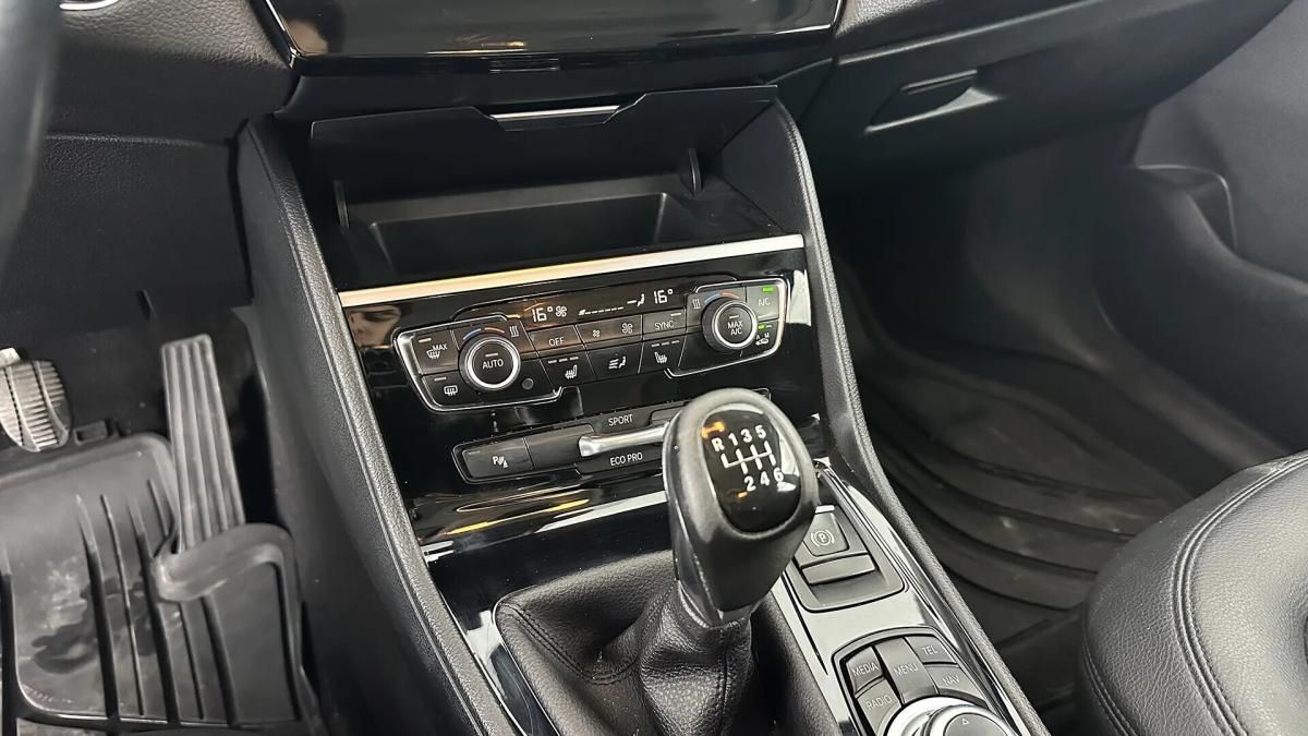 bmw-serie-2-216d-active-tourer-2015-diesel-1496cc