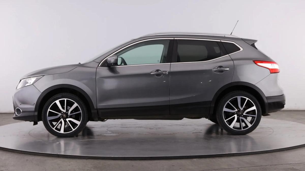nissan-qashqai-2015-diesel-1598cc