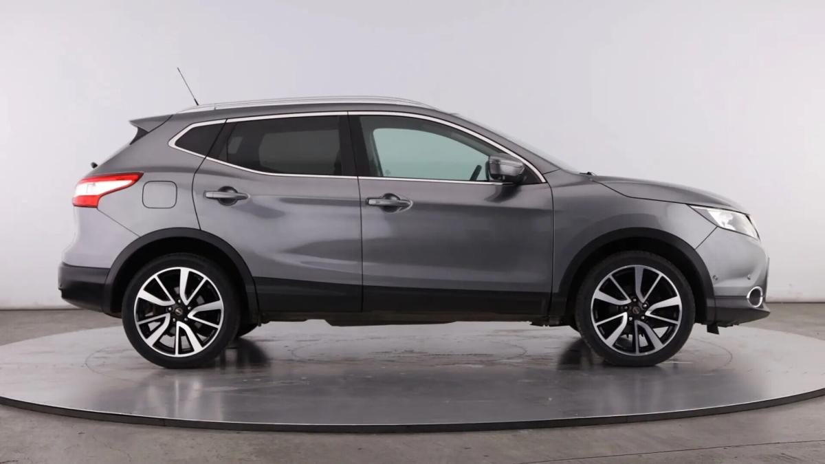 nissan-qashqai-2015-diesel-1598cc