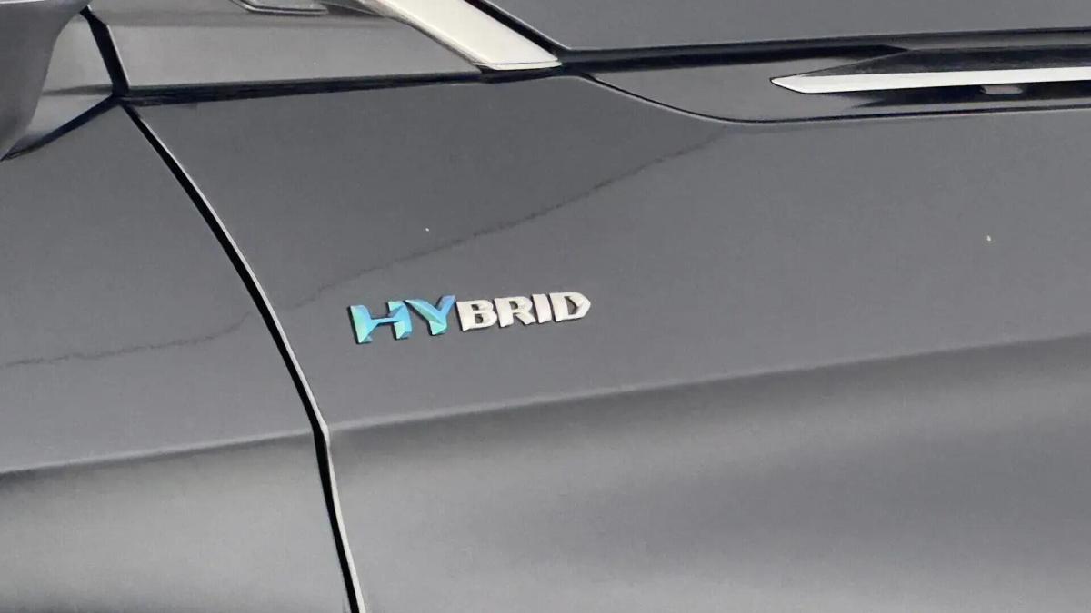 peugeot-3008-2021-hibrido-a-gasolina-1598cc