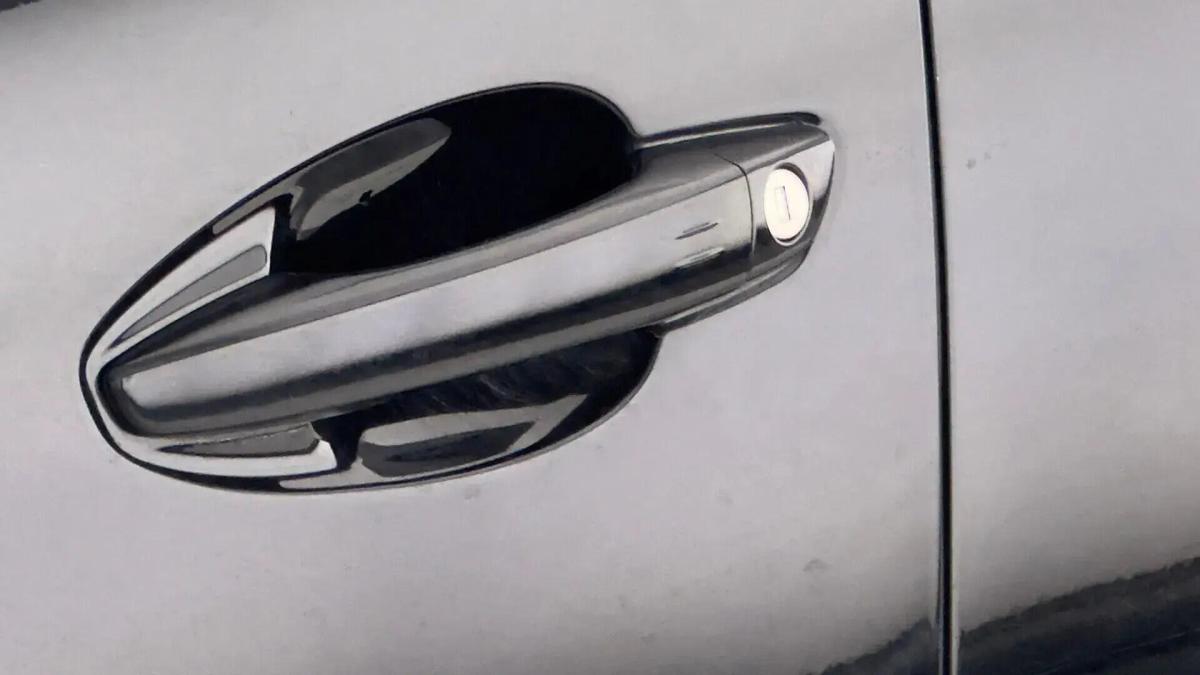 peugeot-3008-2021-hibrido-a-gasolina-1598cc