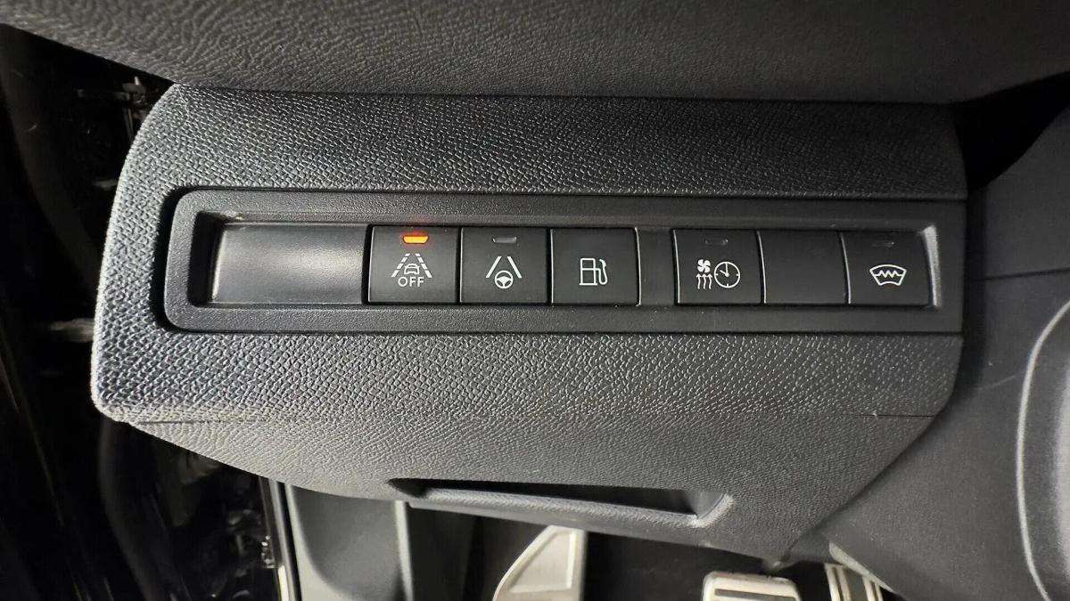 peugeot-3008-2021-hibrido-a-gasolina-1598cc