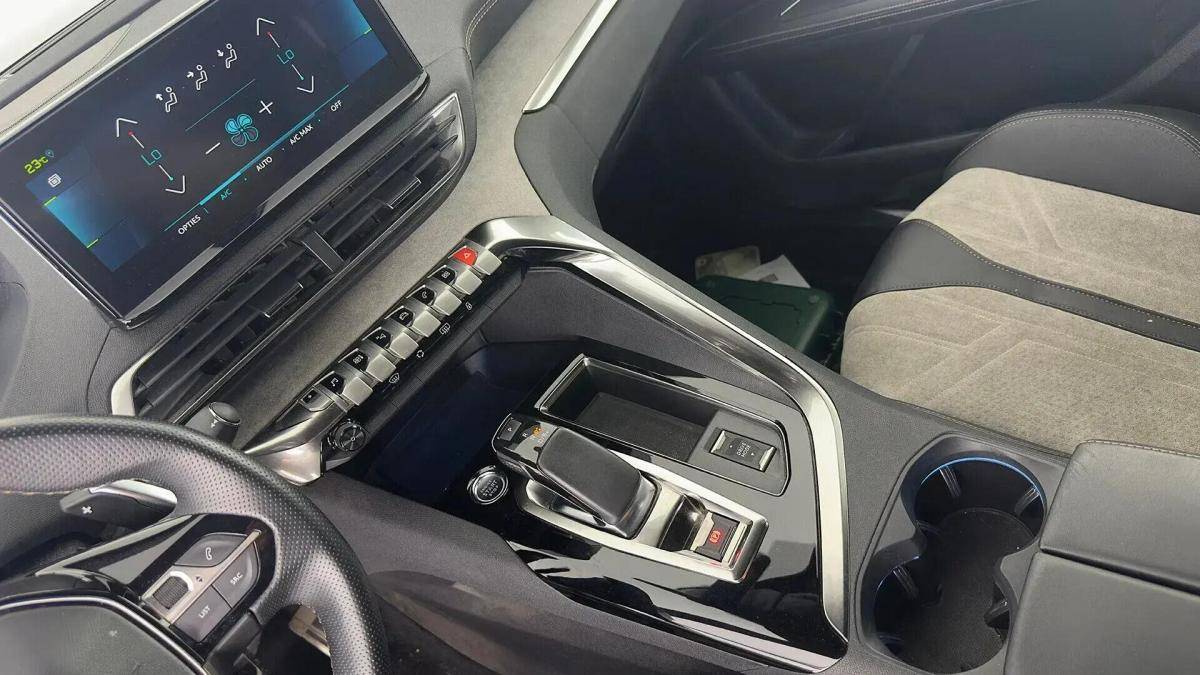peugeot-3008-2021-hibrido-a-gasolina-1598cc