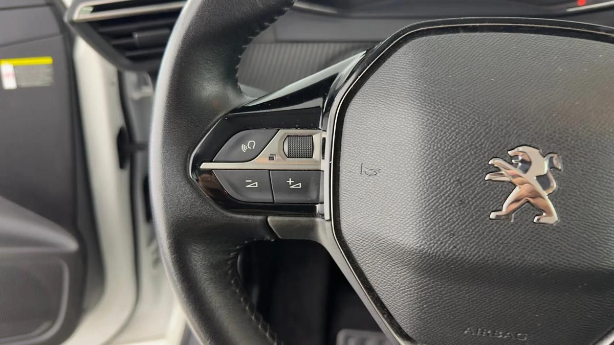 peugeot-e-208-2020-eletrico-0cc