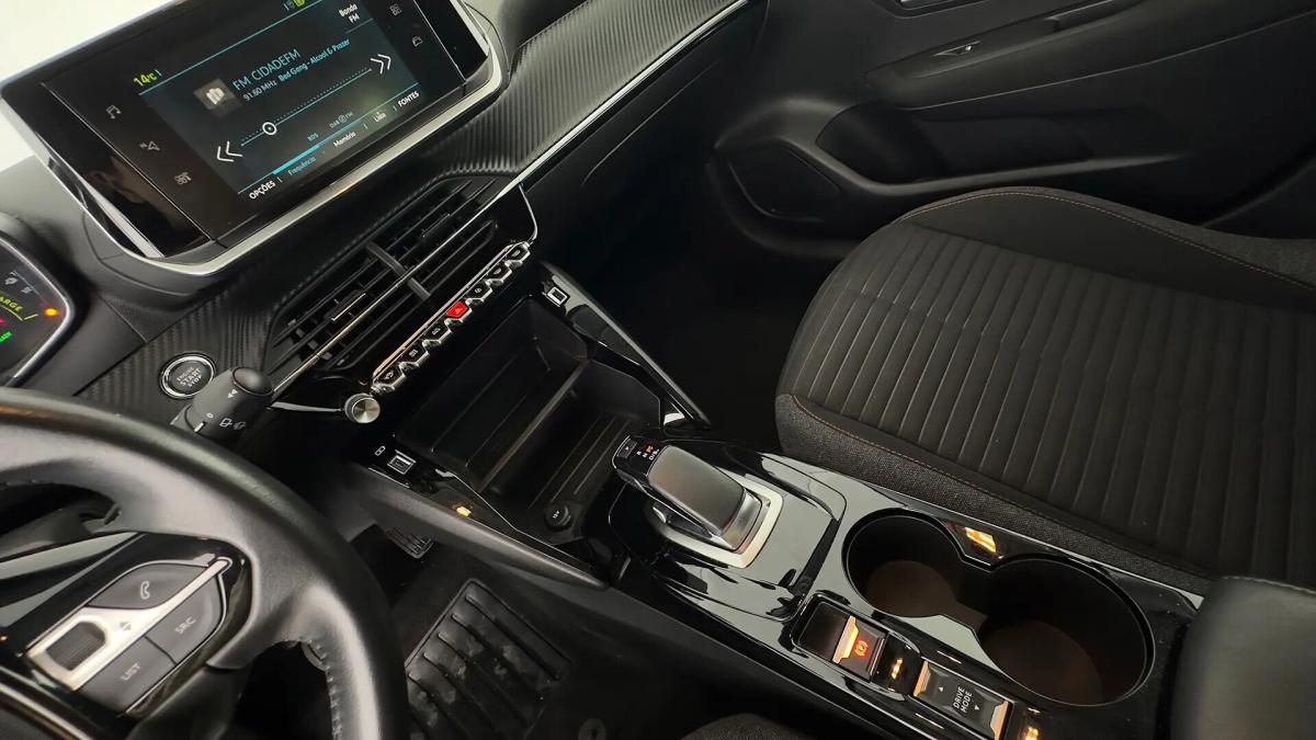 peugeot-e-208-2020-eletrico-0cc