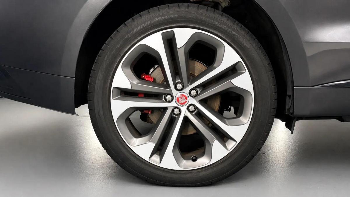 jaguar-f-pace-2022-hibrido-a-gasolina-1997cc