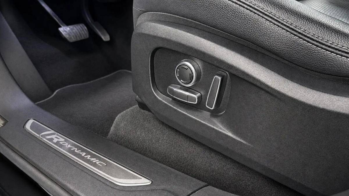jaguar-f-pace-2022-hibrido-a-gasolina-1997cc