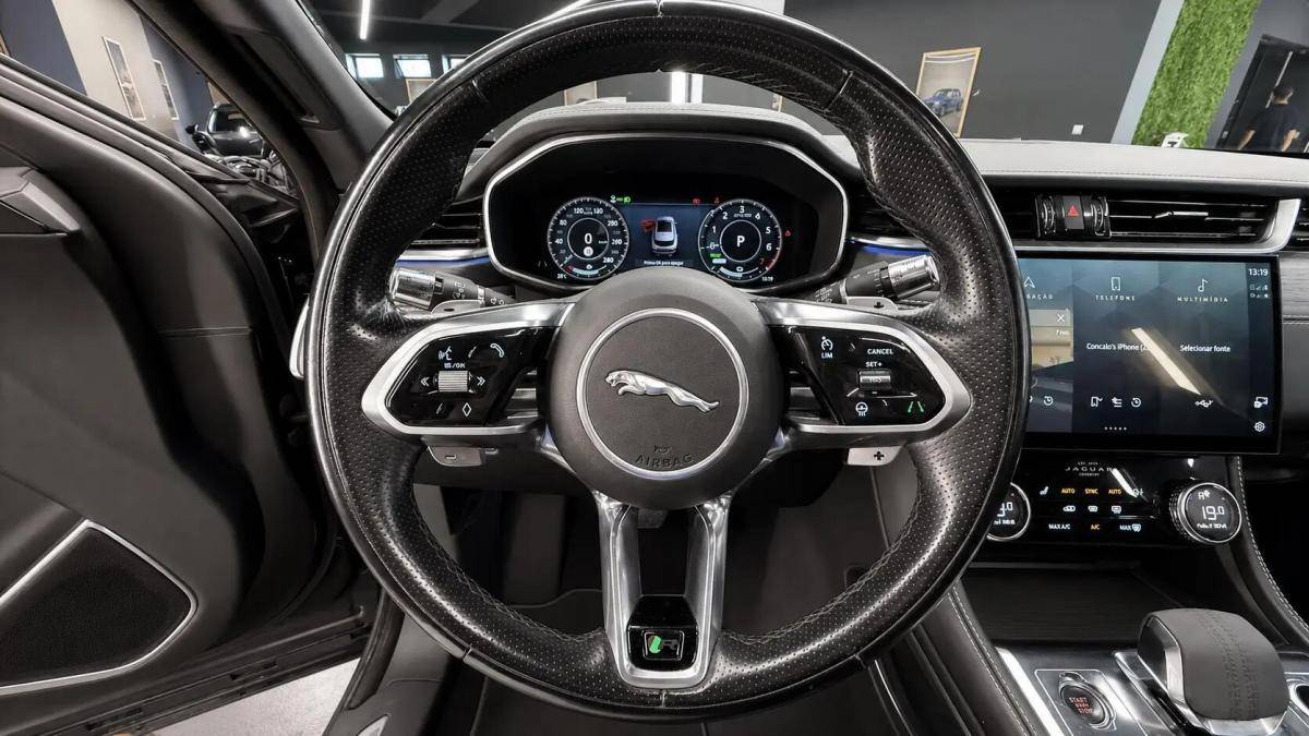 jaguar-f-pace-2022-hibrido-a-gasolina-1997cc