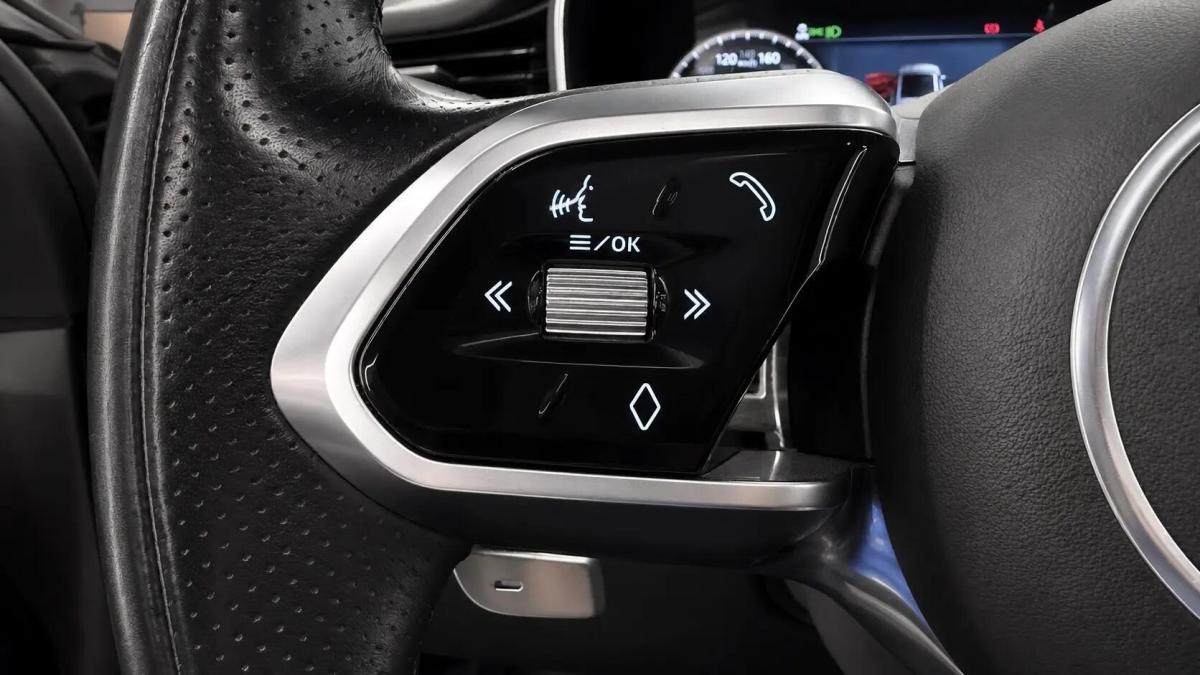 jaguar-f-pace-2022-hibrido-a-gasolina-1997cc