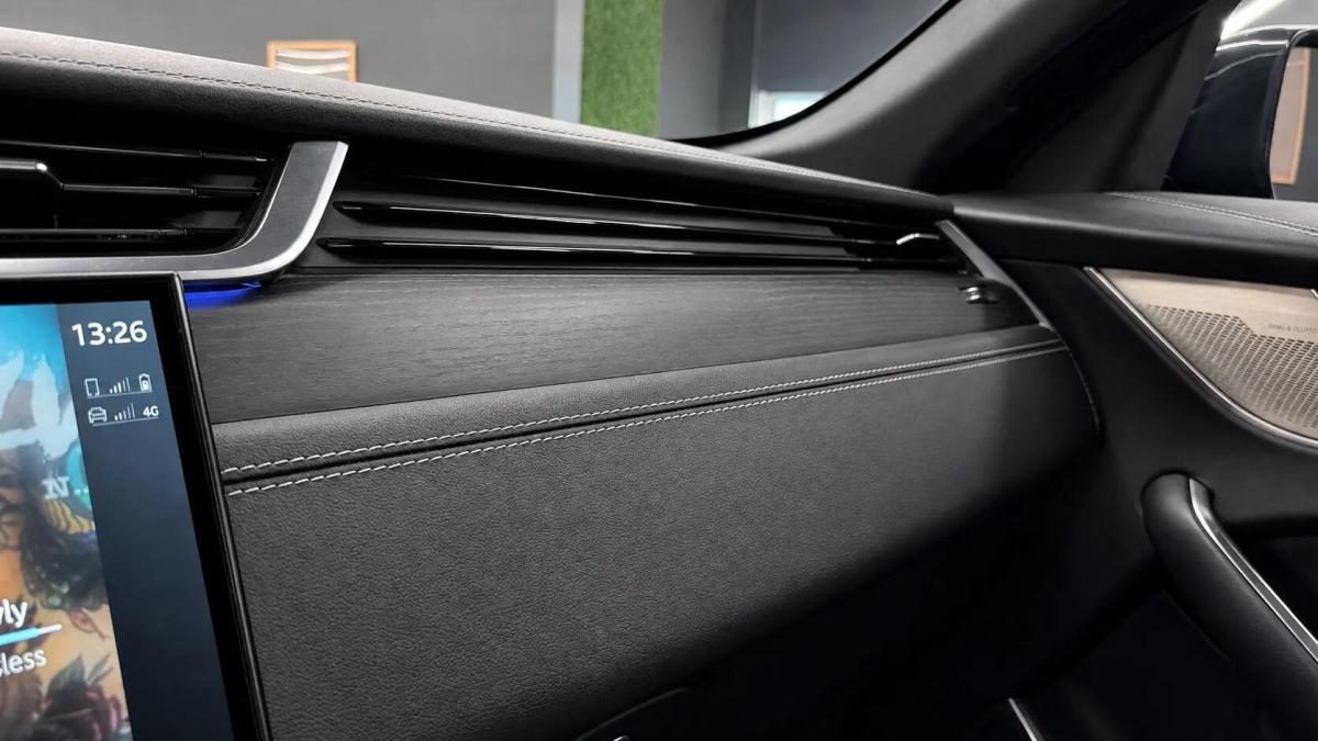 jaguar-f-pace-2022-hibrido-a-gasolina-1997cc