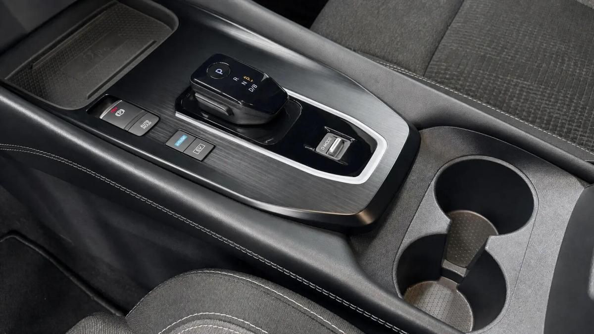 nissan-qashqai-2023-hibrido-a-gasolina-1498cc
