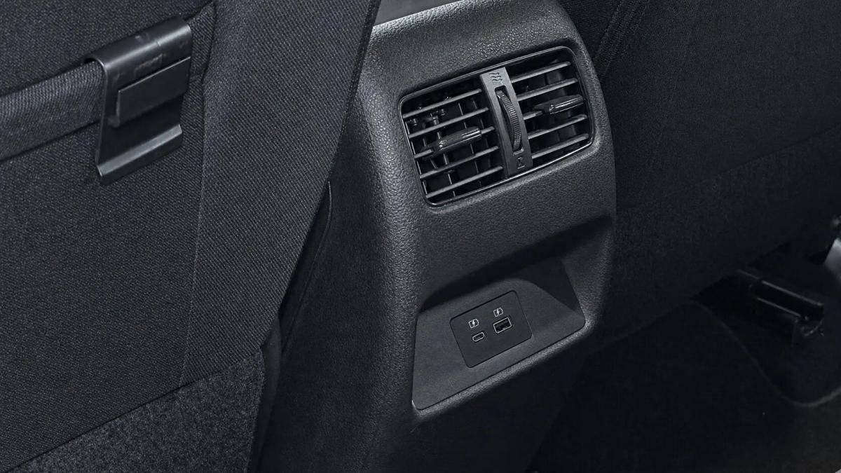 nissan-qashqai-2023-hibrido-a-gasolina-1498cc