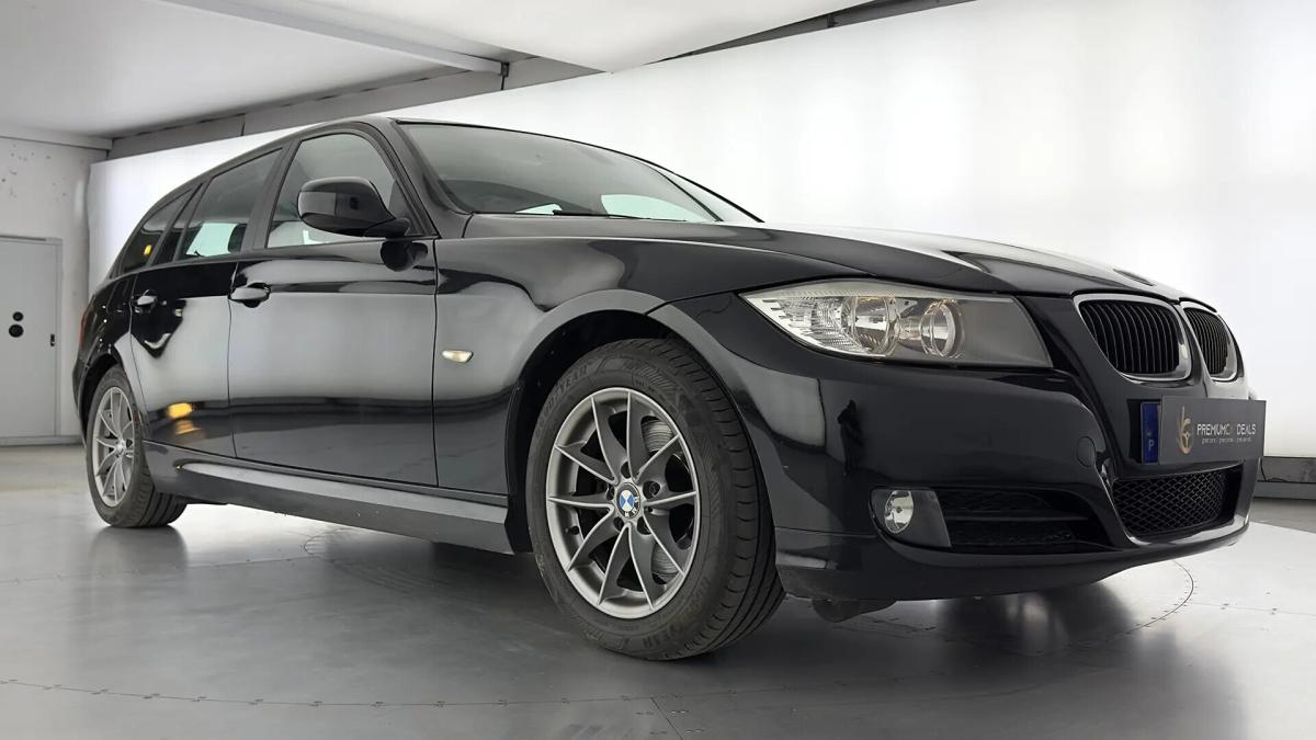 bmw-serie-3-318d-touring-2011-diesel-1995cc