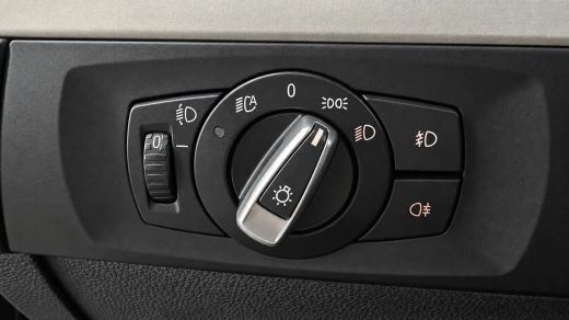 bmw-serie-3-318d-touring-2011-diesel-1995cc
