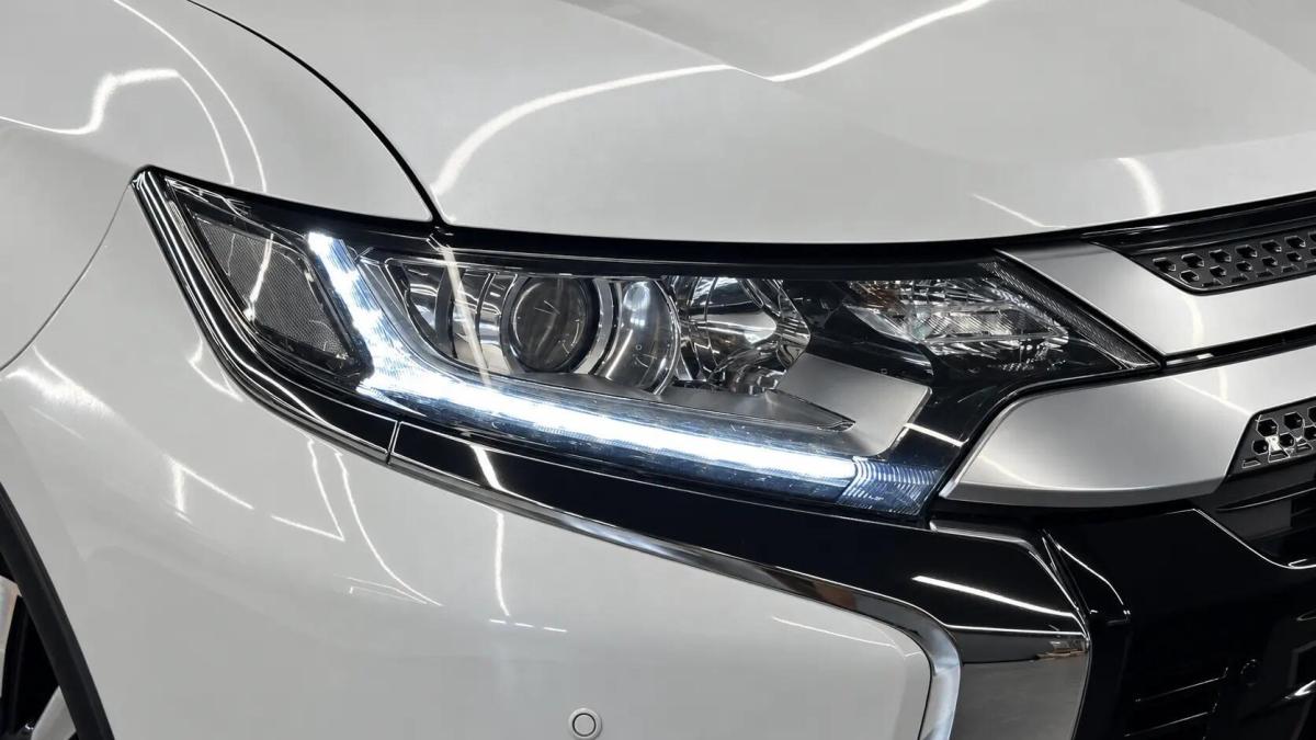 mitsubishi-outlander-2021-gasolina-1998cc