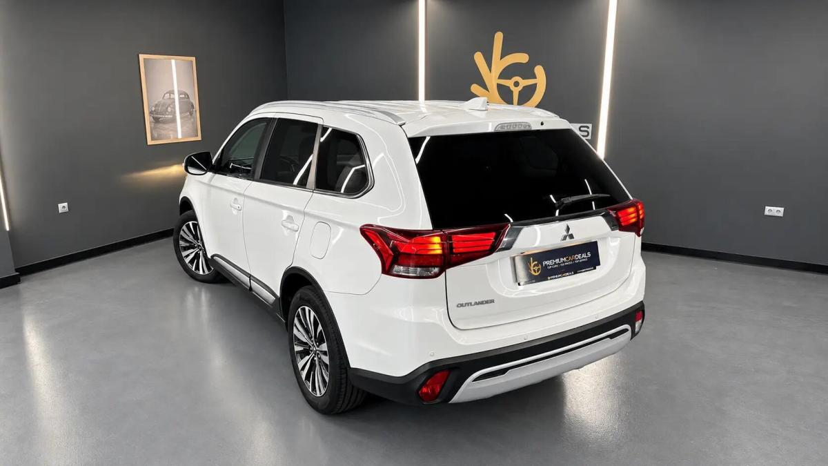 mitsubishi-outlander-2021-gasolina-1998cc